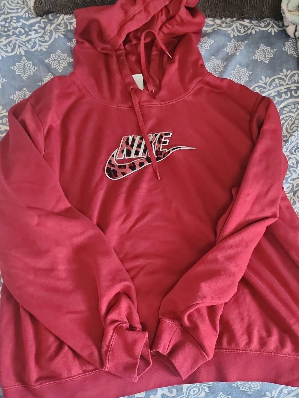 Nike Womens Red Hoodie Sweatshirt with Animal Print Logo 1x